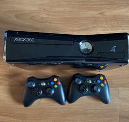 Xbox One S 360 & 2 Remotes