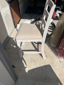 2 chairs