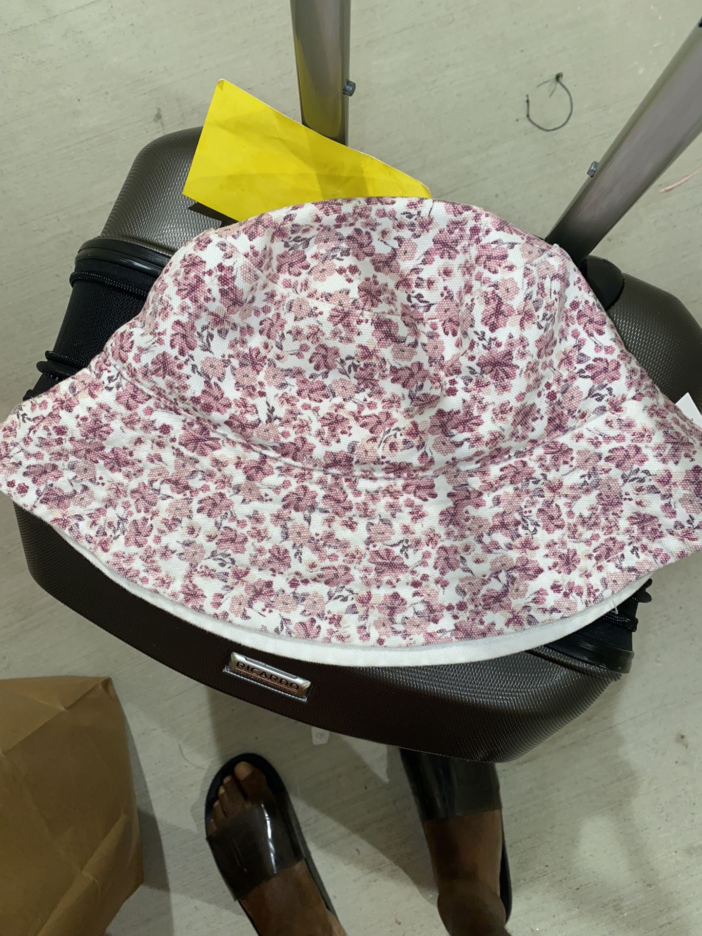 Bucket Hat 