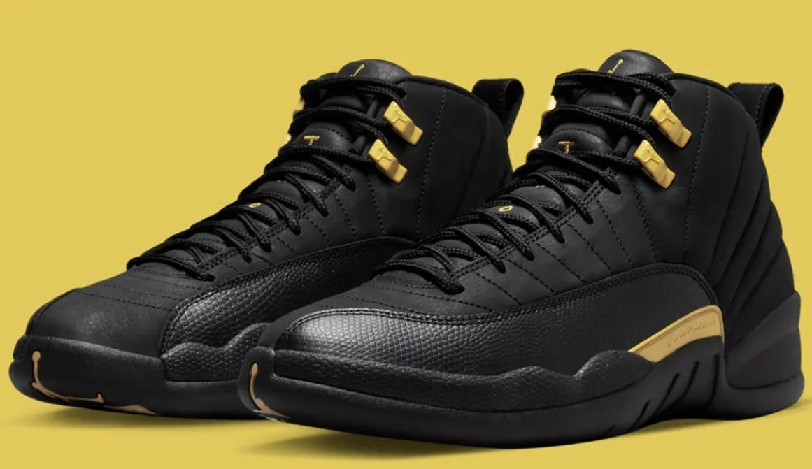 Air Jordan 12 Retro Black Taxi 