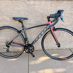 Felt ZW100 – 43cm Frame – Mint Condition