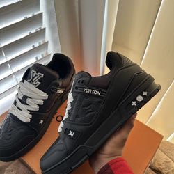 Lv Trainers Full Black 