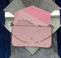 Louis Vuitton Purse Sale !!! 