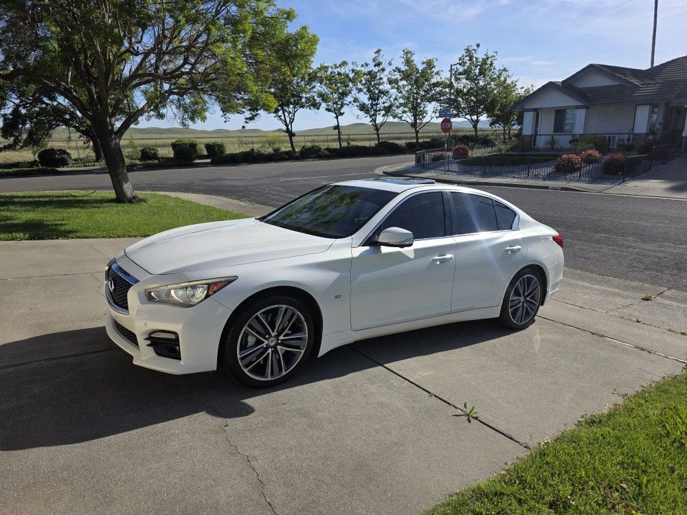 Infiniti Q50 Parts