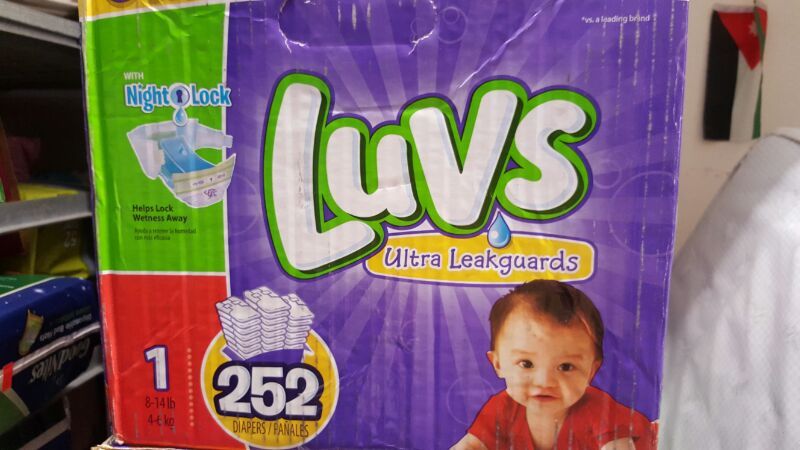 Luvs diapers size 1 count 252