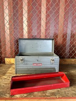 Vintage craftsman carry portable toolbox