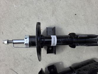 Struts 2012 GMC Acadia