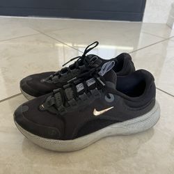 Nike Shoes $5