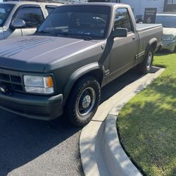 1992 Dodge Dakota