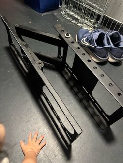 Full Motion TV Wall Mount Bracket