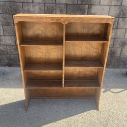 Ethan Allen bookshelf 