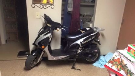 Gas Scooter 49 cc
