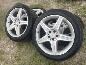 19” Mercedes Benz AMG wheels & tires