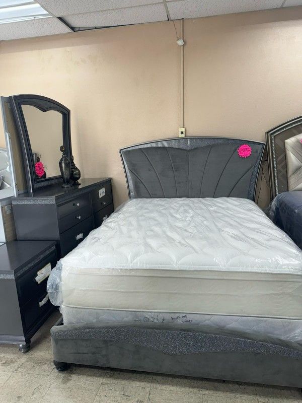 Special New Bed Frame Queen Size Bed Sample Floor Only $249