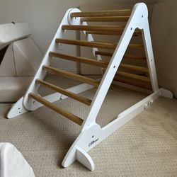 New/Never Used Little Partners Learn 'N Climb Triangle - Soft White/Natural