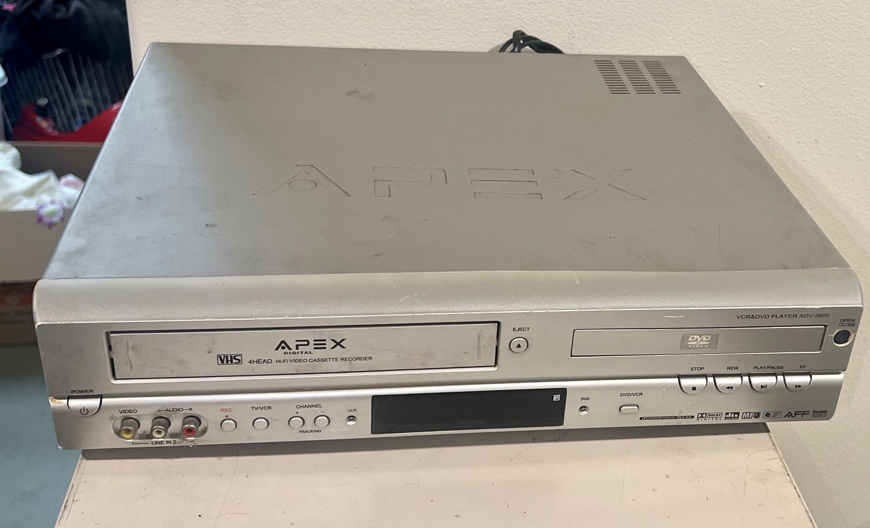 APEX ADV3800 DVD / VCR Combo Player Recorder 4Head HiFi NO REMOTE
