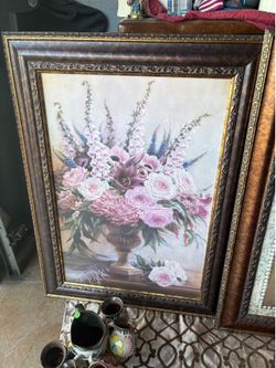 Tengo en venta un cuadro de flores en muy buenas condiciones es grande