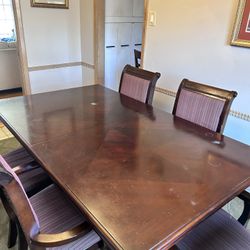 Dinning Room Table 
