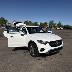 2026 Mercedes-Benz GLC-Class