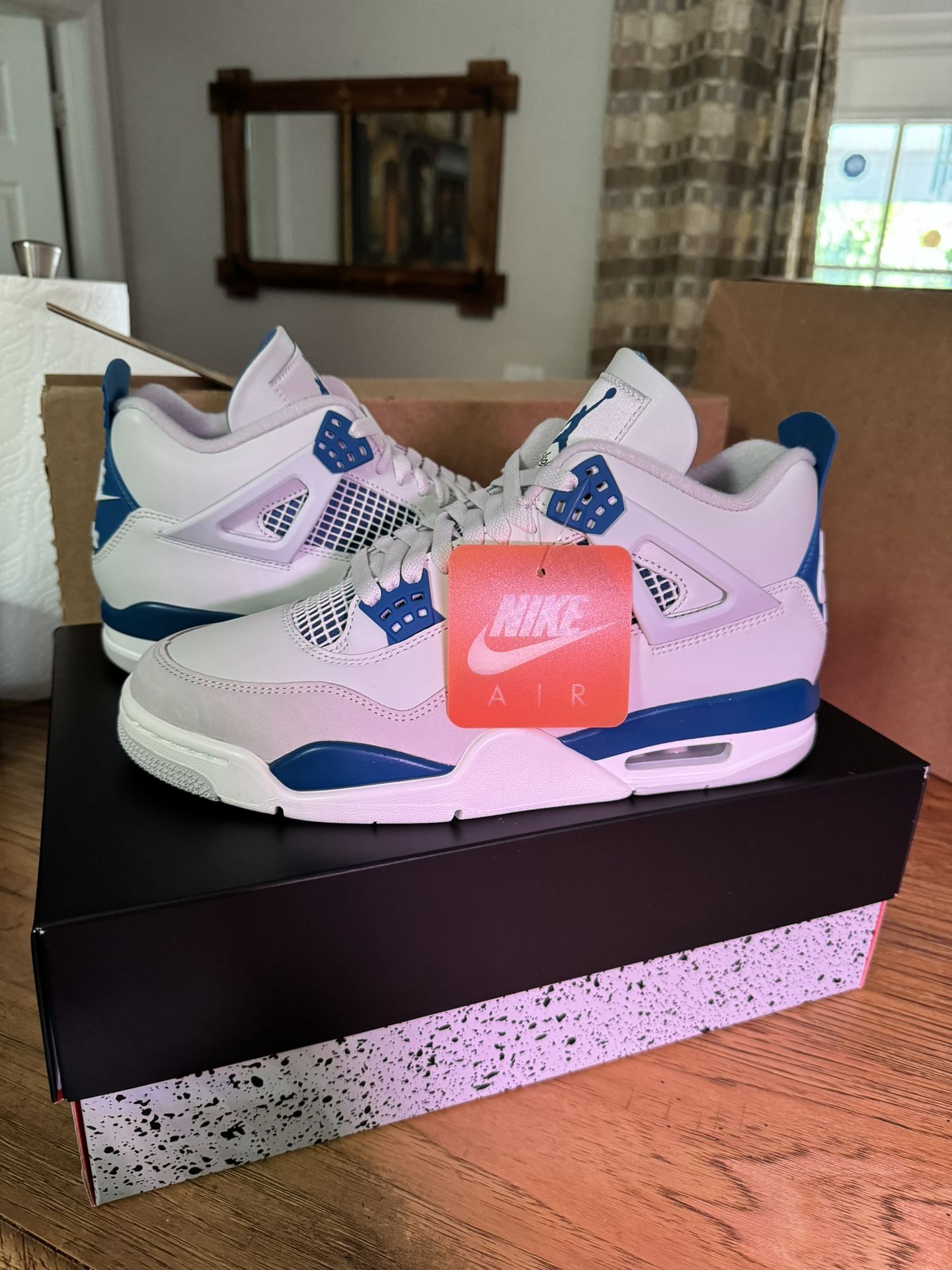 Jordan 4 Size 9.5