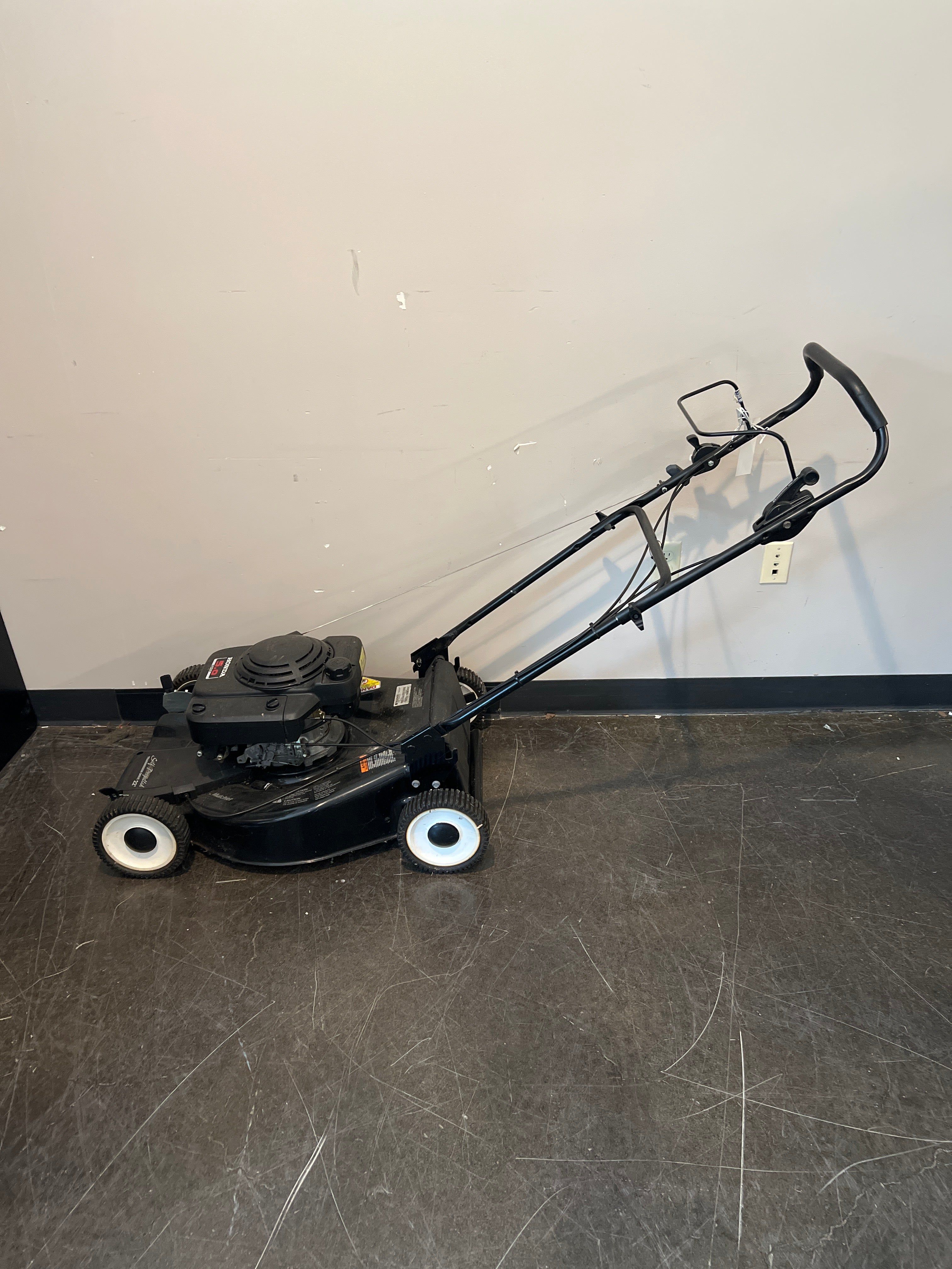 Need Work: Honda Yard Pro Self-Propelled Mulching Lawn Mower