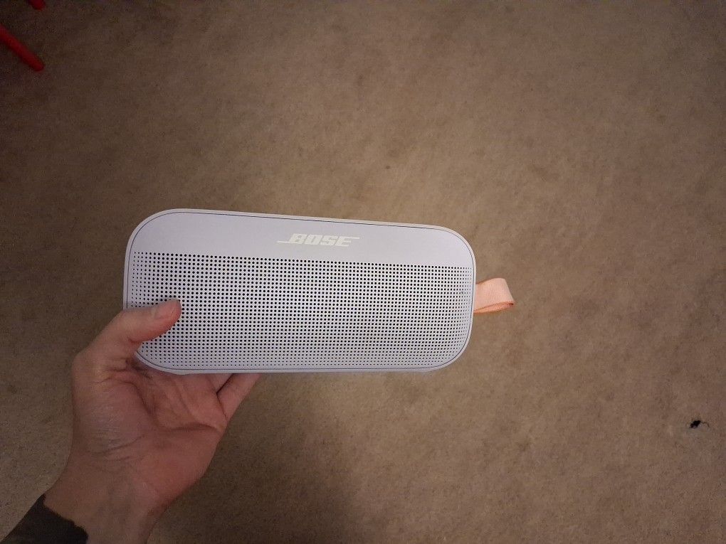 Bose Flex Soundlink Bluetooth Speaker 
