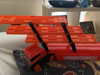 Hot Wheels Storage Truck