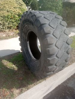 CrossFit tire