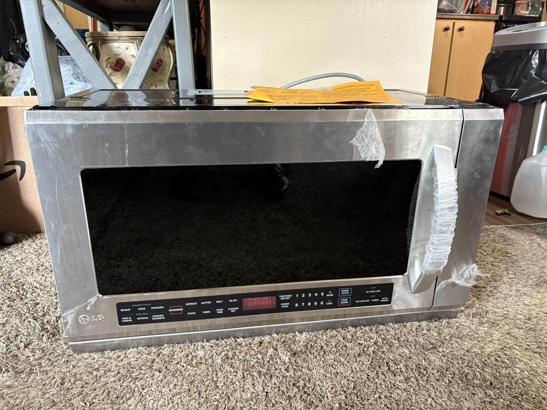 LG Microwave Oven 