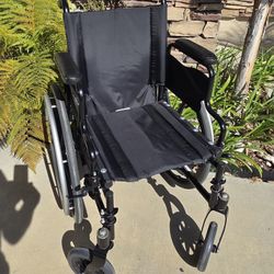 Wheelchair Invacare SX5