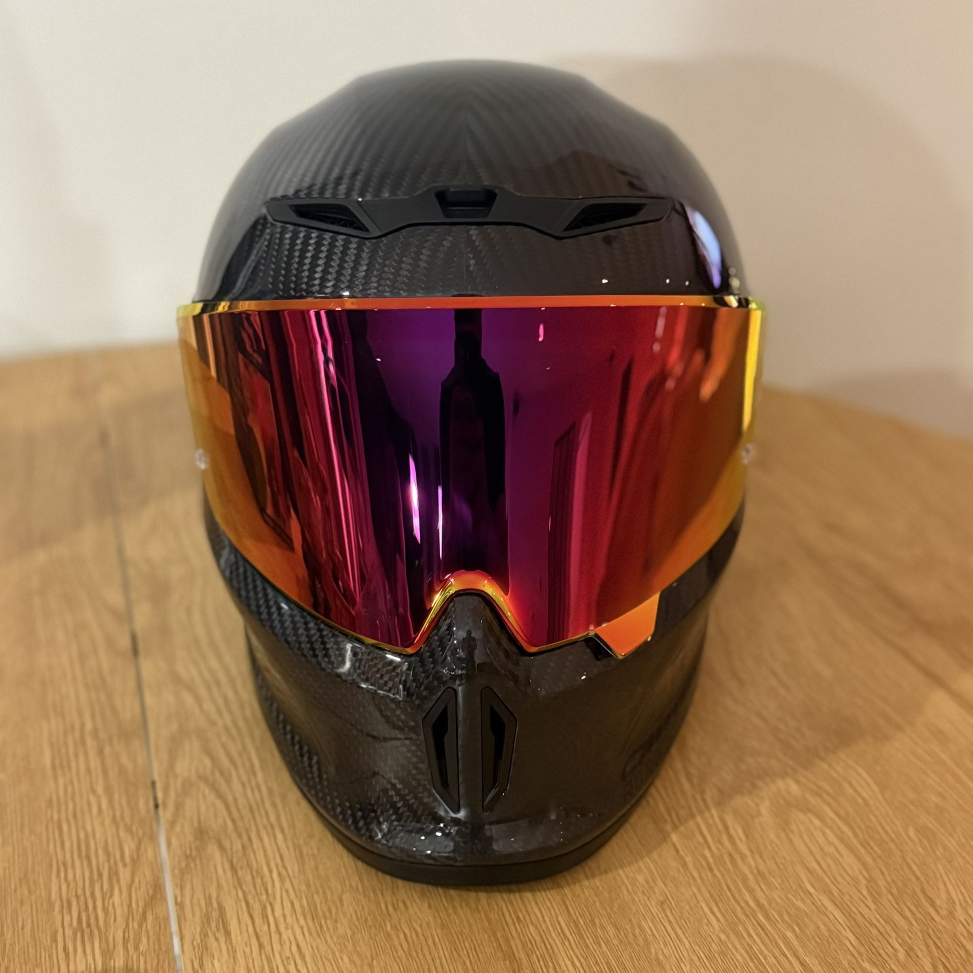 Brand New Ruroc EOX Liquid carbon Motorcycle helmet w/ 2 Extra visors