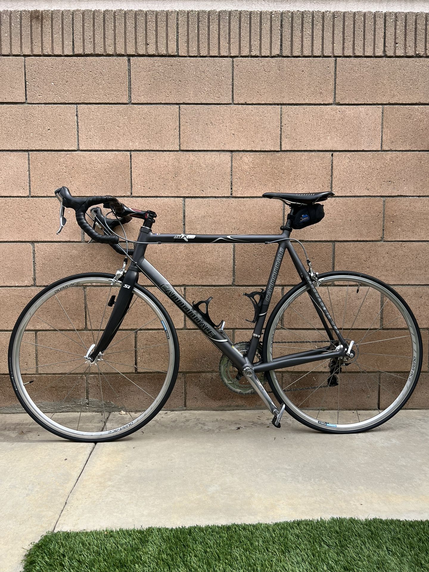 Cannondale Road Bike