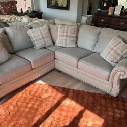 Sofa Sectional -Like New