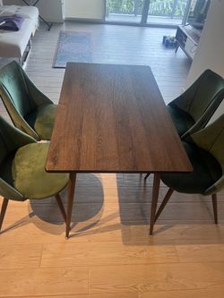 Dark Wood Dining Table with 4 Green Velvet Chairs