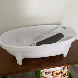 Forever Warm Warming Baby Bathtub