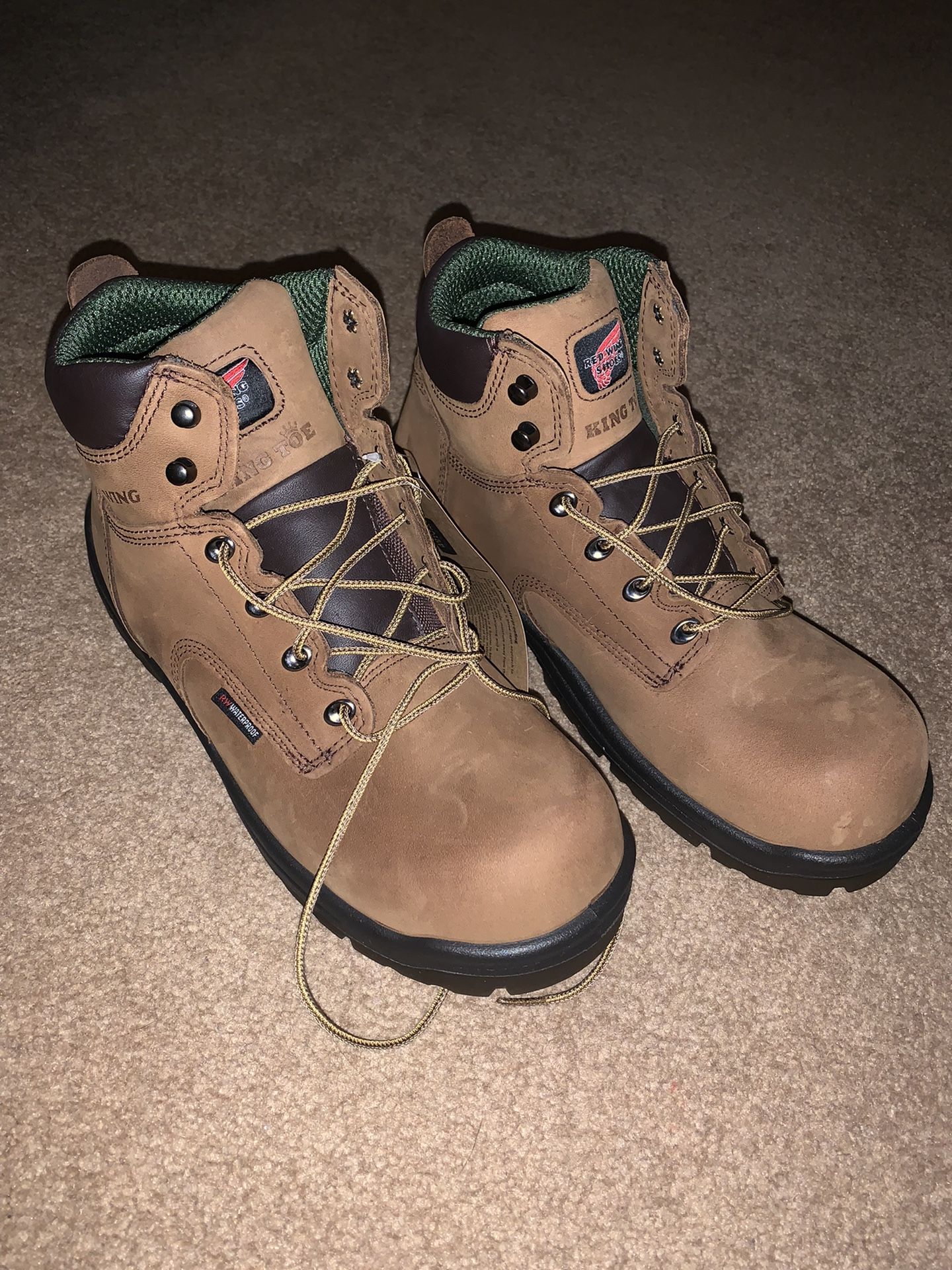 Brand New Never Worn Redwing Boots