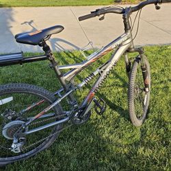 Mongoose Mountain Bike