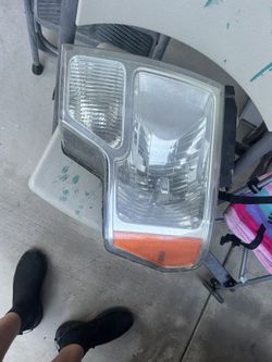 2009-2014 Expedition Headlights