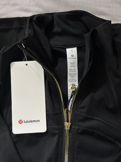 Black Lululemon With Gold Zipper