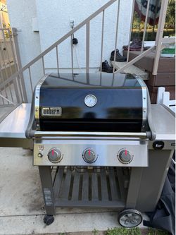 Weber G4 Grill- Sell 1PM