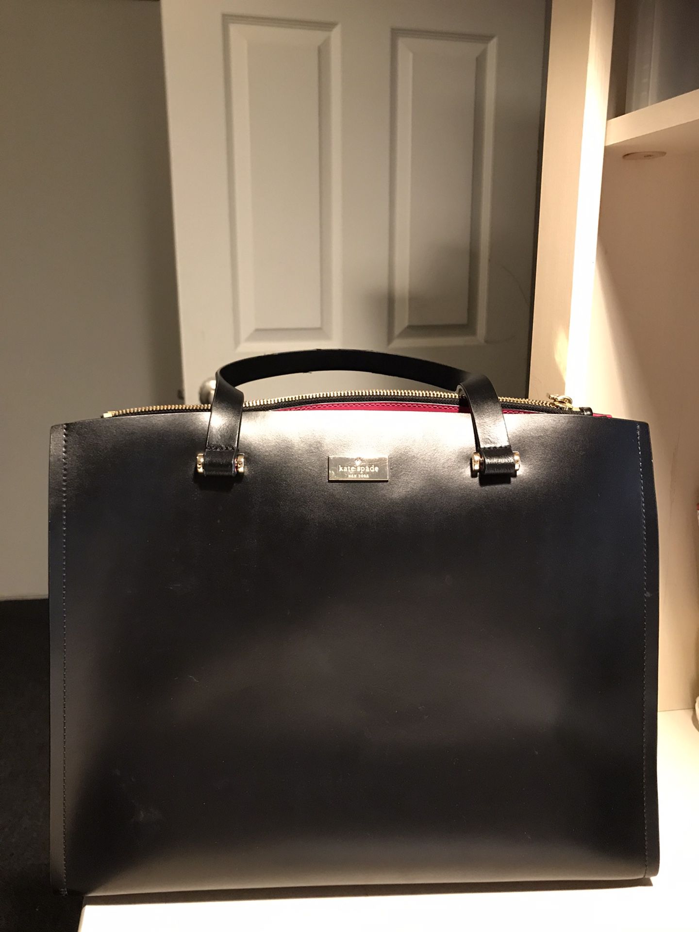 Beautiful, large Kate Spade purse (used)
