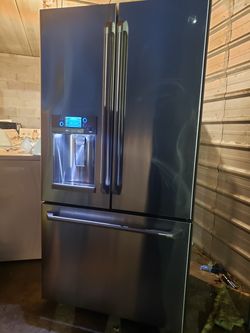 GE French door refrigerator working condition 90 days warranty