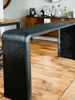 Console table