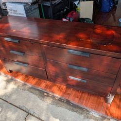 6 Drawer Dresser