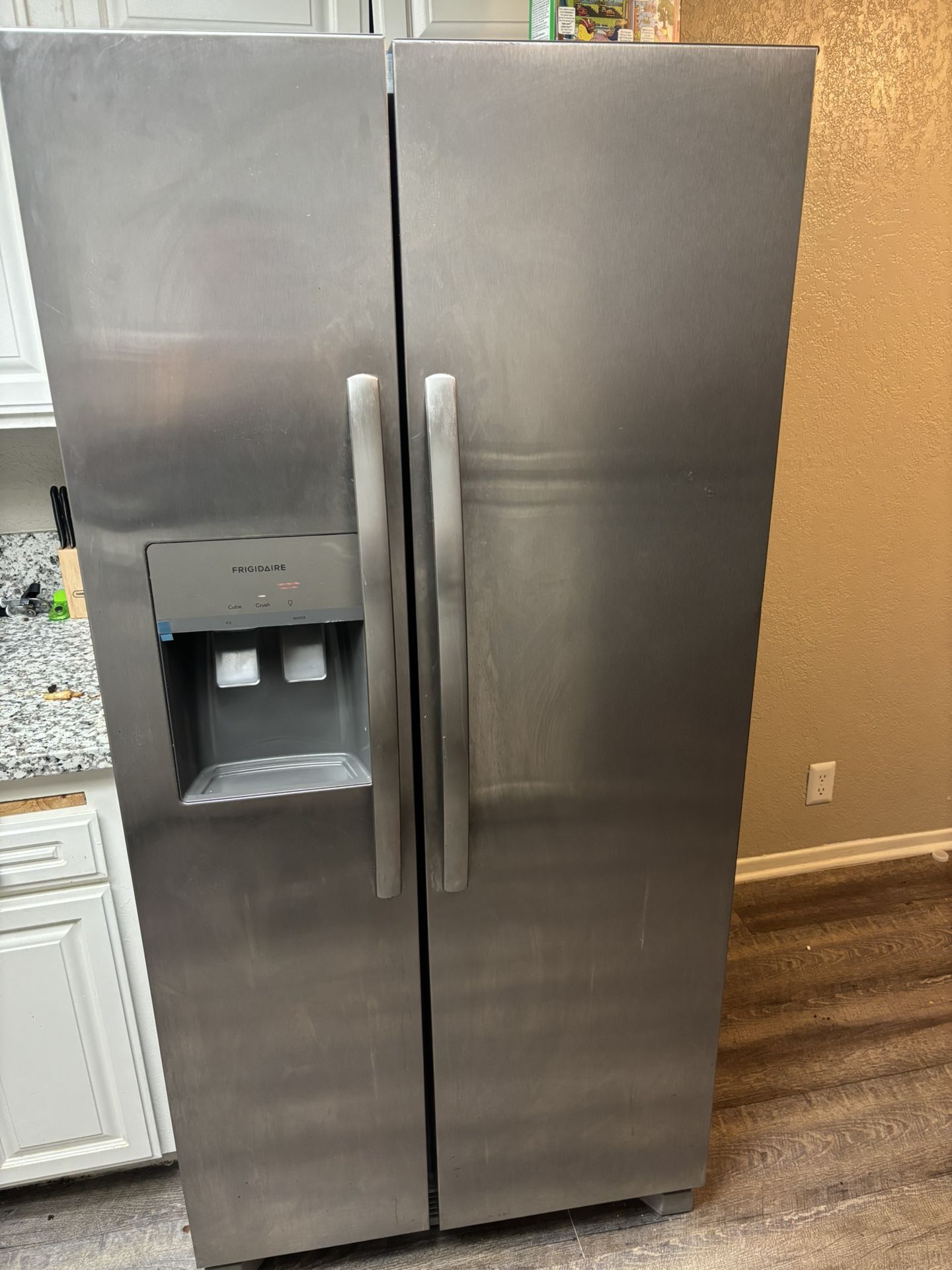 Refrigerator For Sale