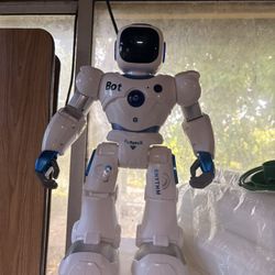 Robot Toy 