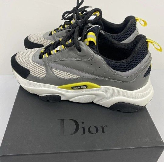 Dior Homme
B22 'Grey Beige' Chunky Sneakers
Men's Size 41