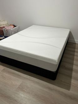 Full size Mattress Memory Foam New