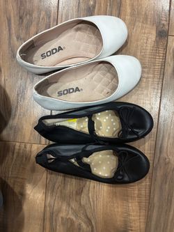 Girl Toddler Shoe Flats Size 10 / 11