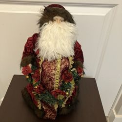 17 inch decorative Santa Claus figurine, 